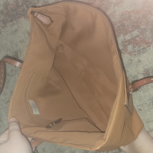 St John's Bay Tote - Picture 4 of 8